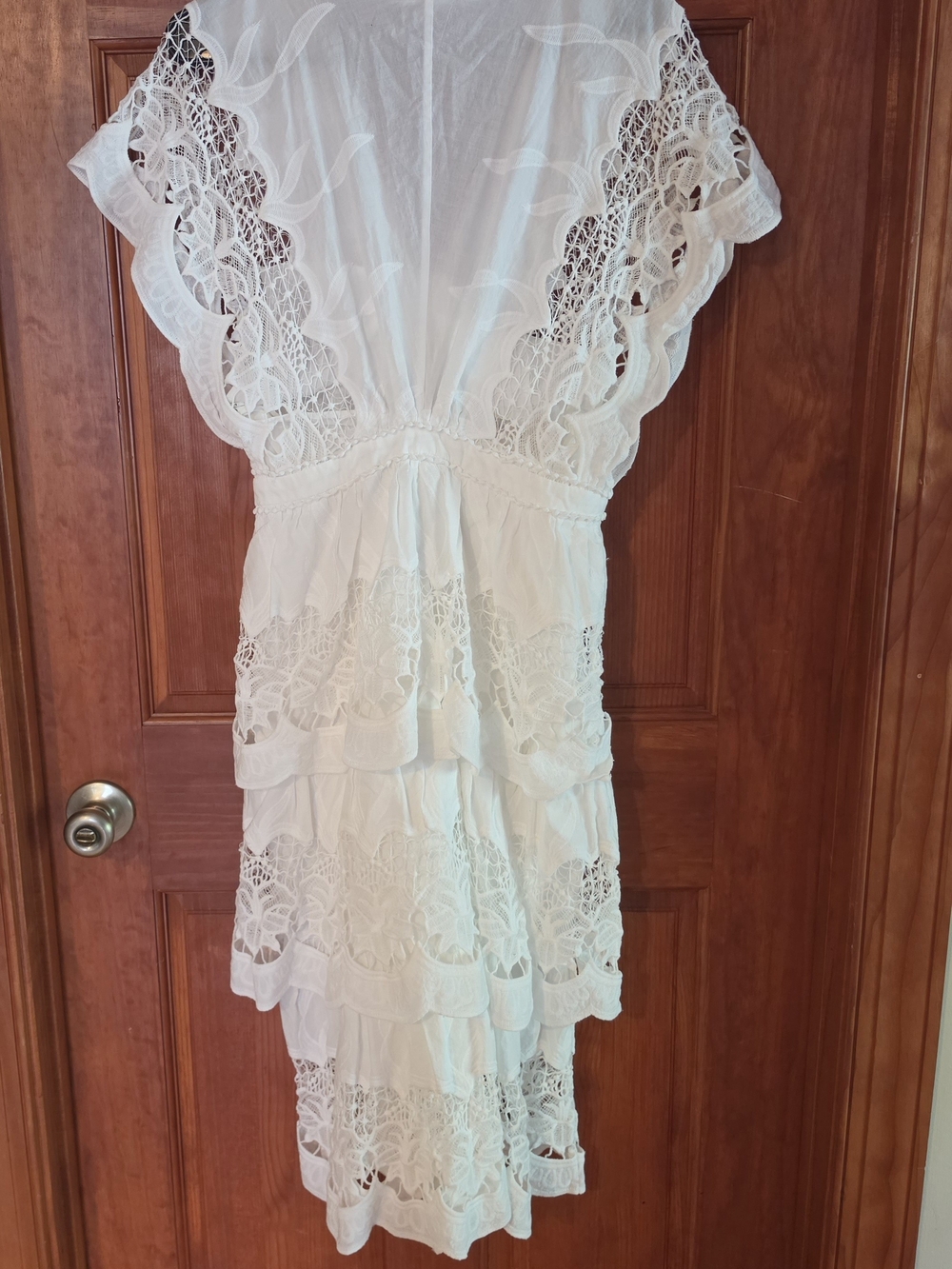 FARM Rio White Lace V-Neck Tunic Dress - Picture 4 of 10
